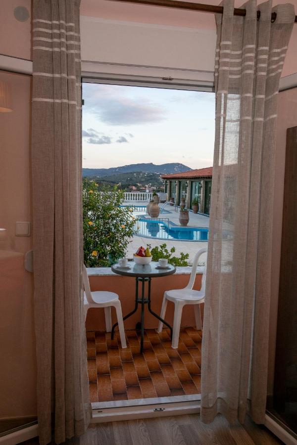 Villa Voula Agios Stefanos Avliotes  Esterno foto