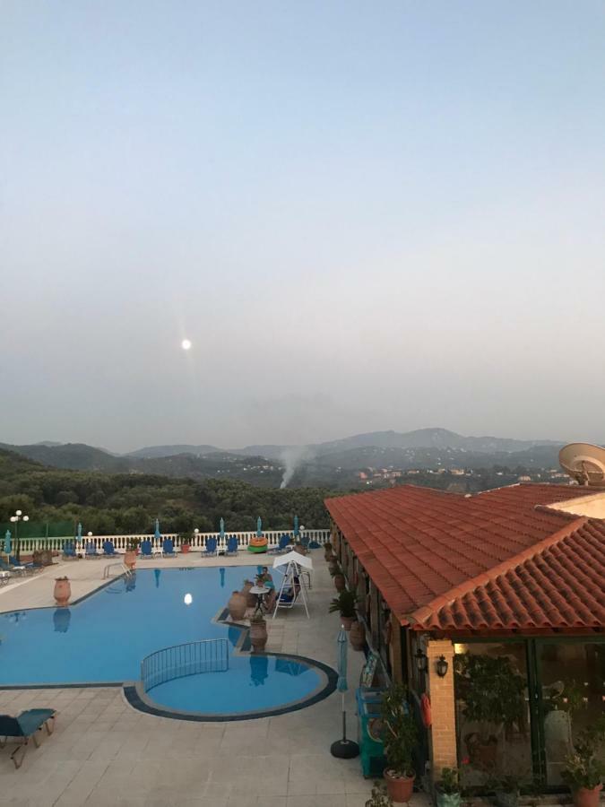 Villa Voula Agios Stefanos Avliotes  Esterno foto